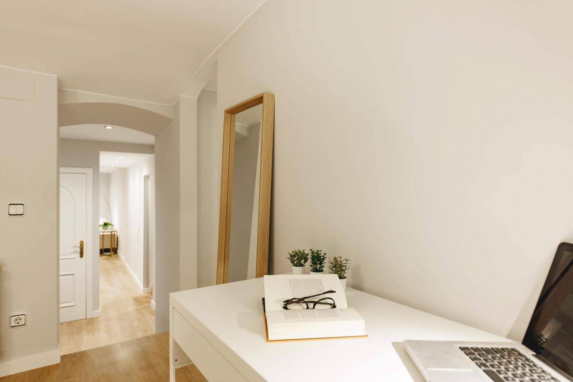 Apartamentos Mora 4 Gerona Exterior foto